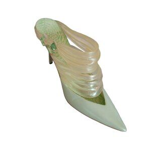 Just The Right Shoe 25396 Mint Jubilee Miniature Resin Shoe by Raine 2003